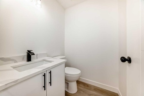 319 Whitefield Drive Ne, Calgary, AB - Indoor Photo Showing Bathroom