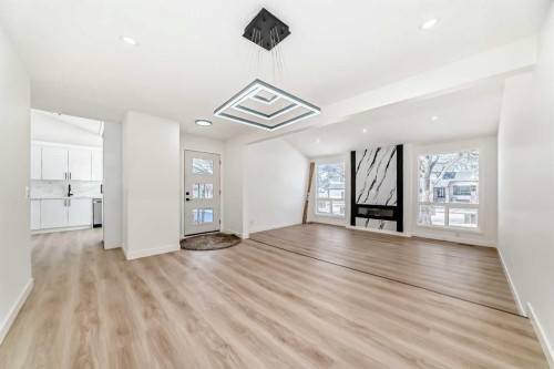 319 Whitefield Drive Ne, Calgary, AB - Indoor Photo Showing Other Room