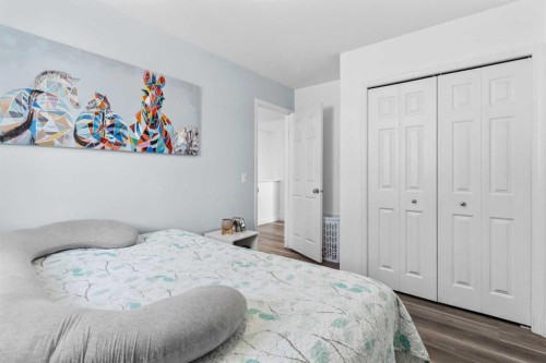 219 Silverado Plains Close Sw, Calgary, AB - Indoor Photo Showing Bedroom