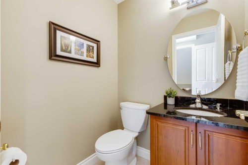 88 Bermondsey Way Nw, Calgary, AB - Indoor Photo Showing Bathroom