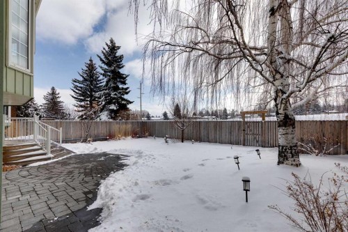 88 Bermondsey Way Nw, Calgary, AB - Outdoor