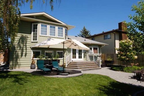 88 Bermondsey Way Nw, Calgary, AB - Outdoor