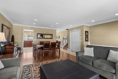 88 Bermondsey Way Nw, Calgary, AB - Indoor Photo Showing Living Room