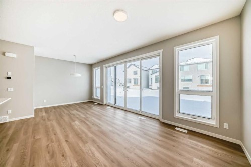 53 Bartlett Way Se, Calgary, AB - Indoor Photo Showing Other Room