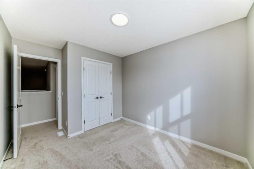 53 Bartlett Way Se, Calgary, AB - Indoor Photo Showing Other Room
