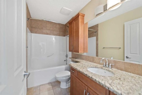 28 Panatella Manor Nw, Calgary, AB - Indoor Photo Showing Bathroom