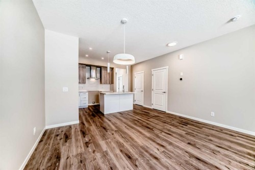 185 Mercado Landing Se, Calgary, AB - Indoor Photo Showing Kitchen