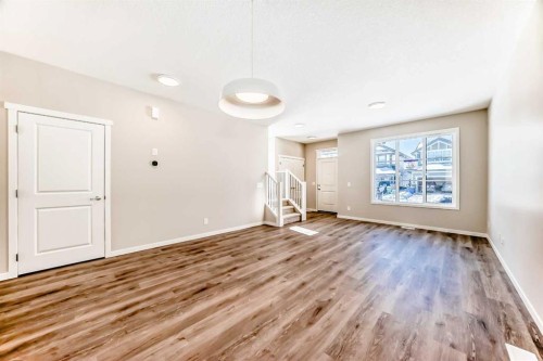 185 Mercado Landing Se, Calgary, AB - Indoor Photo Showing Other Room