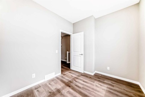 1314 Mahogany Boulevard Se, Calgary, AB - Indoor Photo Showing Other Room