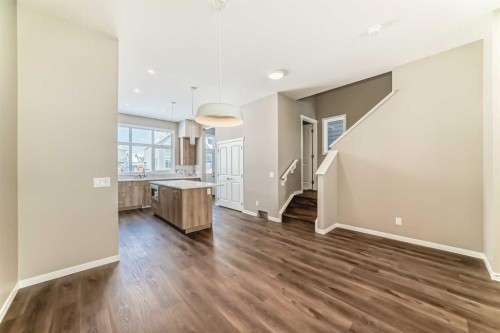 833 Marine Drive Se, Calgary, AB - Indoor
