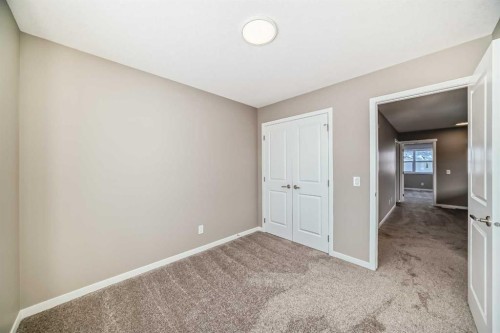 833 Marine Drive Se, Calgary, AB - Indoor Photo Showing Other Room
