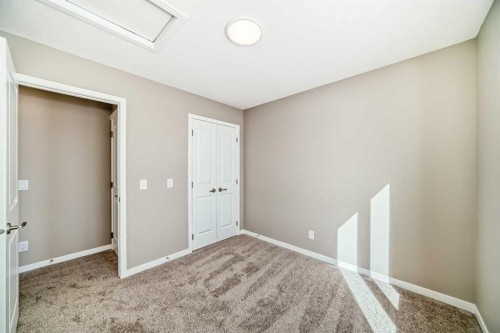 833 Marine Drive Se, Calgary, AB - Indoor Photo Showing Other Room
