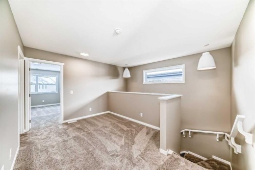 833 Marine Drive Se, Calgary, AB - Indoor