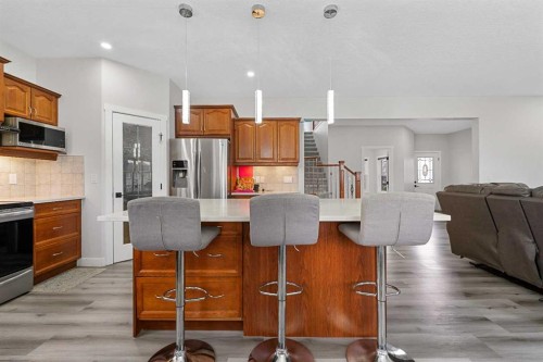280 Windermere Drive, Chestermere, AB - Indoor Photo Showing Kitchen With Stainless Steel Kitchen With Upgraded Kitchen