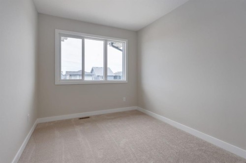 279 Sora Boulevard Se, Calgary, AB - Indoor Photo Showing Other Room