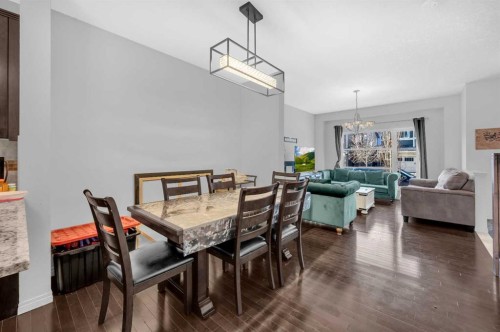 243 Evansborough Way Nw, Calgary, AB - Indoor
