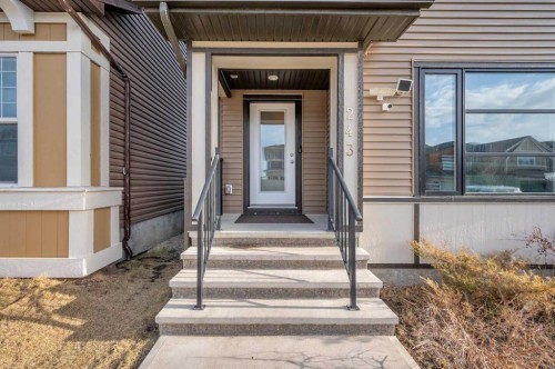 243 Evansborough Way Nw, Calgary, AB - Outdoor