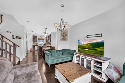 243 Evansborough Way Nw, Calgary, AB - Indoor Photo Showing Living Room