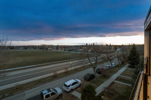 1740 6 Avenue Nw, Calgary, AB - Outdoor With View