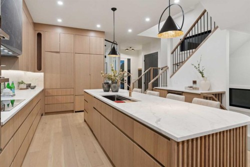 1740 6 Avenue Nw, Calgary, AB - Indoor Photo Showing Kitchen With Upgraded Kitchen