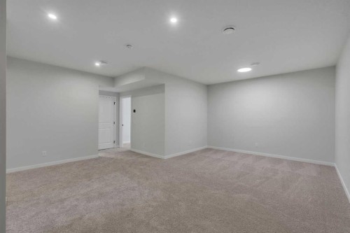63 Bartlett Crescent Se, Calgary, AB - Indoor
