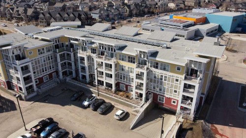 121-402 Marquis Lane Se, Calgary, AB - Outdoor