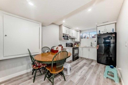 151 Covepark Green Ne, Calgary, AB - Indoor Photo Showing Other Room