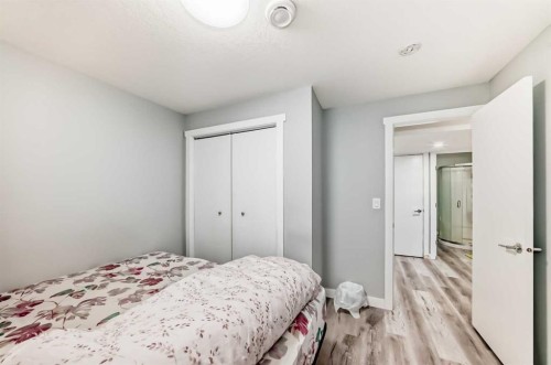 151 Covepark Green Ne, Calgary, AB - Indoor Photo Showing Bedroom