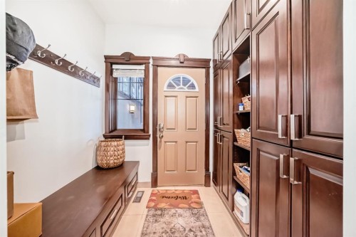 1840 Westmount Boulevard Nw, Calgary, AB - Indoor Photo Showing Other Room