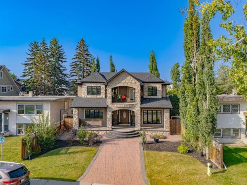 1840 Westmount Boulevard Nw, Calgary, AB - Outdoor With Facade