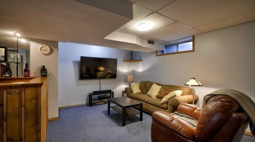 280 Riverwood Circle Se, Calgary, AB - Indoor Photo Showing Basement