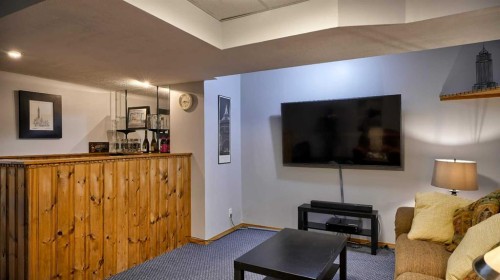 280 Riverwood Circle Se, Calgary, AB - Indoor