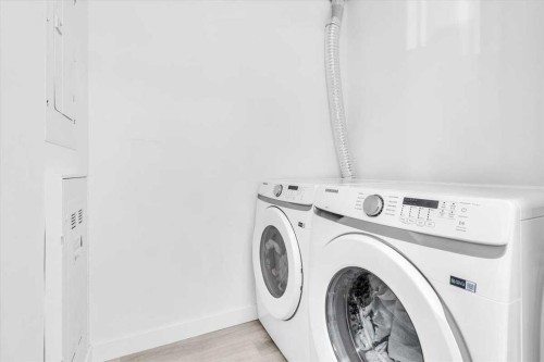 305-30 Sage Hill Walk Nw, Calgary, AB - Indoor Photo Showing Laundry Room