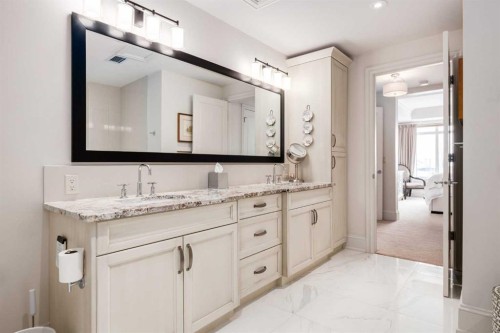 306-131 Quarry Way Se, Calgary, AB - Indoor Photo Showing Bathroom