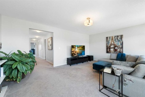 92 Brightoncrest Point Se, Calgary, AB - Indoor Photo Showing Living Room