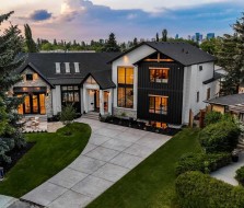 1608 49 Avenue SW Calgary, AB T2T 2T7