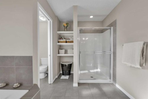 87 Panton Landing Nw, Calgary, AB - Indoor Photo Showing Bathroom