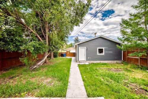 264 99 Avenue Se, Calgary, AB - Outdoor
