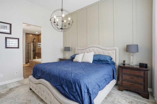 111 Crestridge View Sw, Calgary, AB - Indoor Photo Showing Bedroom