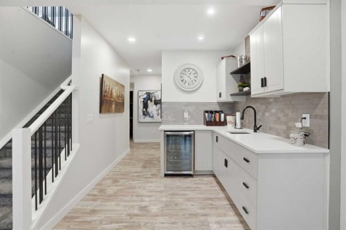 111 Crestridge View Sw, Calgary, AB - Indoor