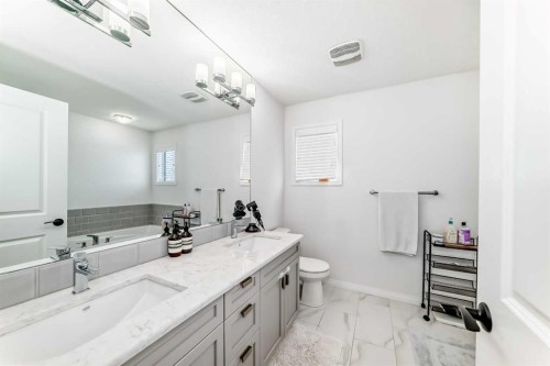372 Carrington Way Nw, Calgary, AB - Indoor Photo Showing Bathroom
