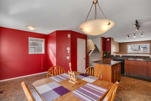 320 Elgin Gardens Se, Calgary, AB - Indoor Photo Showing Dining Room