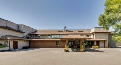 301-2425 90 Avenue SW Calgary, AB T2V 4X8