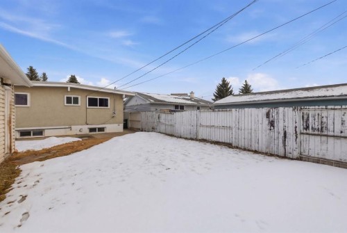 623 104 Avenue Sw, Calgary, AB - Outdoor