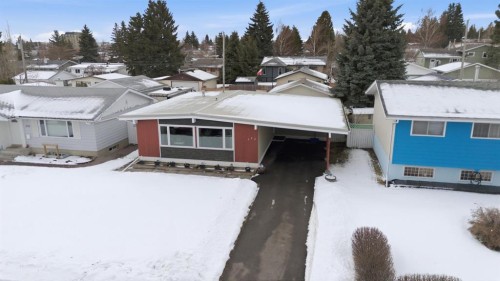 623 104 Avenue Sw, Calgary, AB - Outdoor