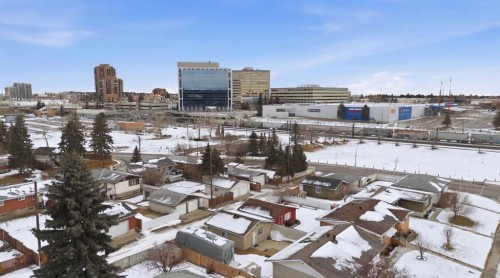 623 104 Avenue Sw, Calgary, AB - Outdoor With View