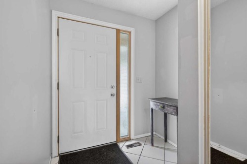 53 Millrise Lane Sw, Calgary, AB - Indoor Photo Showing Other Room