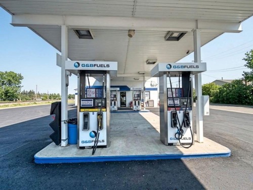 2001 15 Avenue, Didsbury, AB 