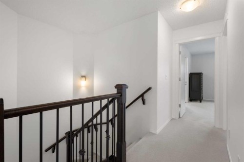 182 Auburn Sound Close Se, Calgary, AB - Indoor Photo Showing Other Room