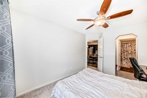 4308-279 Copperpond Common Se, Calgary, AB - Indoor Photo Showing Bedroom